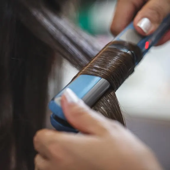 Using heat styling tools on your wig